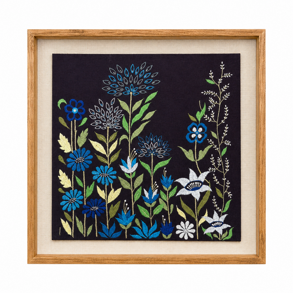 Tecido Indiano Floral com Moldura