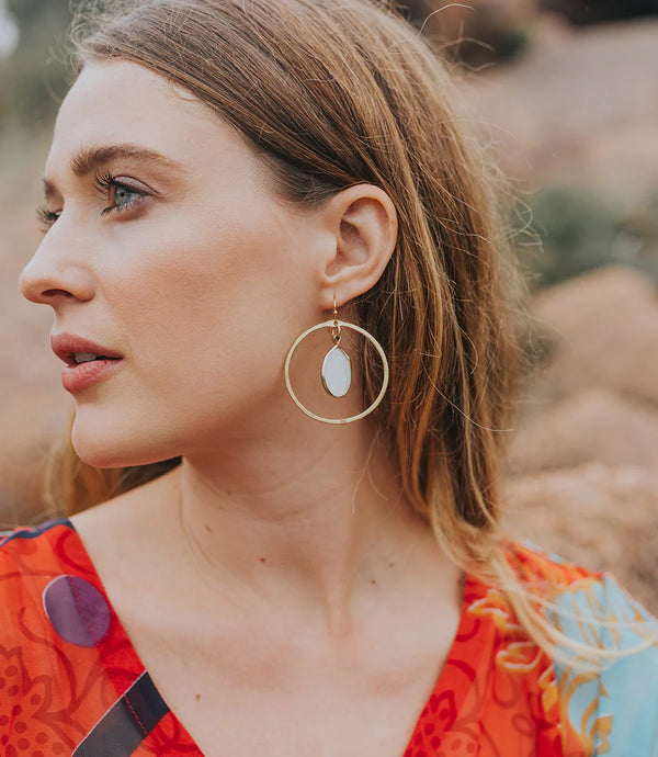 Brincos Dhavala Hoop