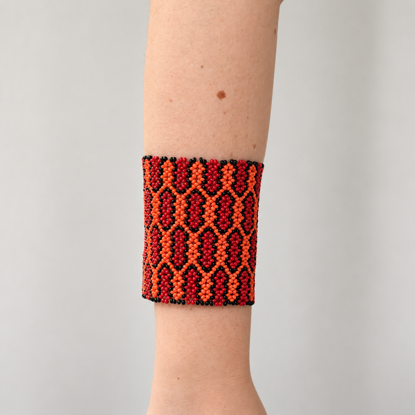 Pulseira Kamayurá – Arte Ancestral do Xingu