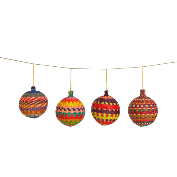 Conjunto: 4 Bolas Colombianas M