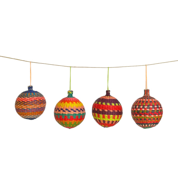 Conjunto: 4 Bolas Colombianas G