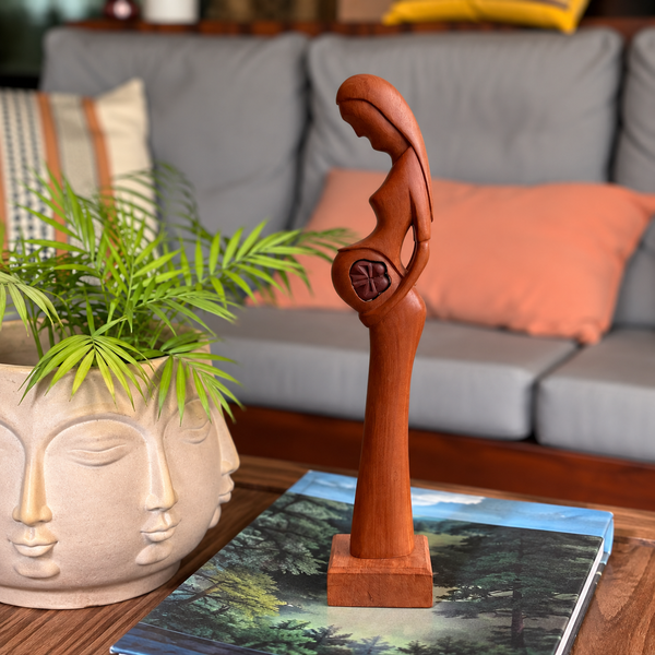 Escultura Mulher Grávida de Gemêos - Mestre Elias José