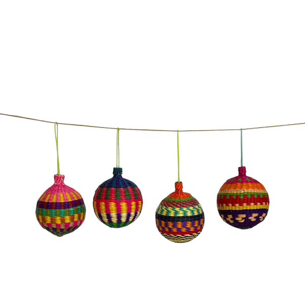 Conjunto: 4 Bolas Colombianas P