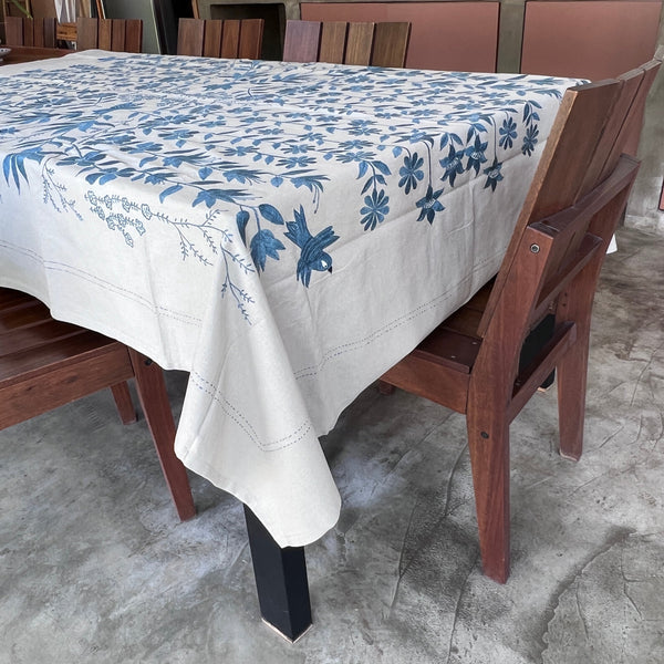 Toalha de mesa indiana bordada