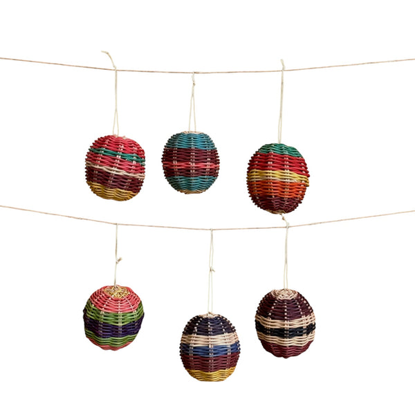 Conjunto de 6 Bolas de Natal Amazônicas