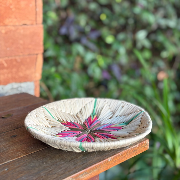 Cesta de Palha de Buriti M -  Família Indígena Warao