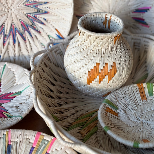 Vaso de Palha de Buriti -  Família Indígena Warao