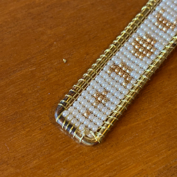 Colar Lua Branca (Com avarias)