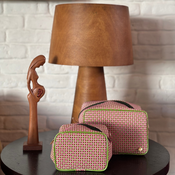 Kit com 2 Necessaires