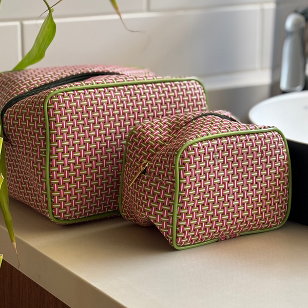 Kit com 2 Necessaires