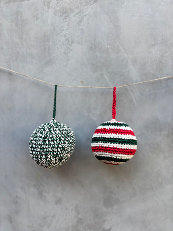 Conjunto 2 Bolas de Crochê M