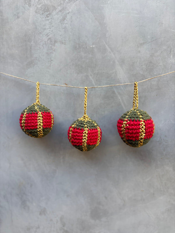 Conjunto 3 Bolas de Crochê