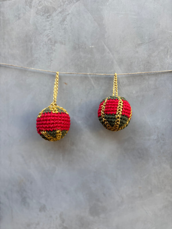 Conjunto 2 Bolas de Crochê PP