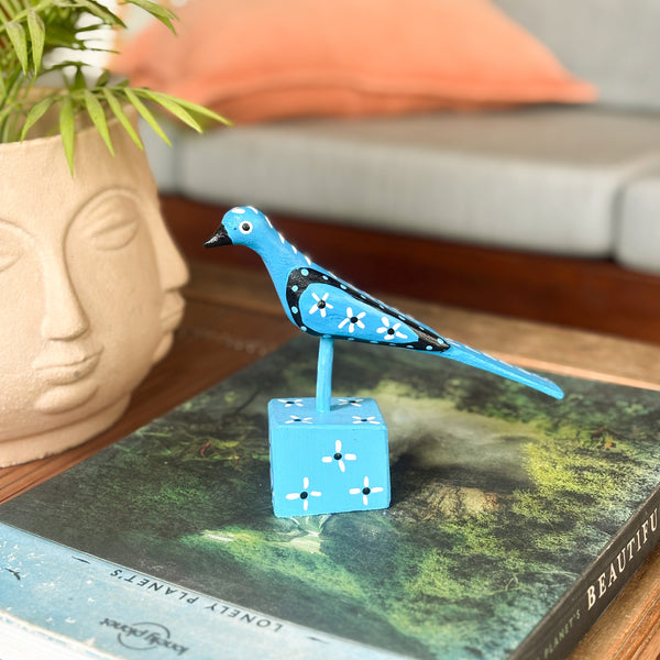 Escultura Pássaro Decorativo Zé Crente