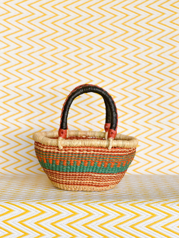Shopper Oval de Bolgatanga P