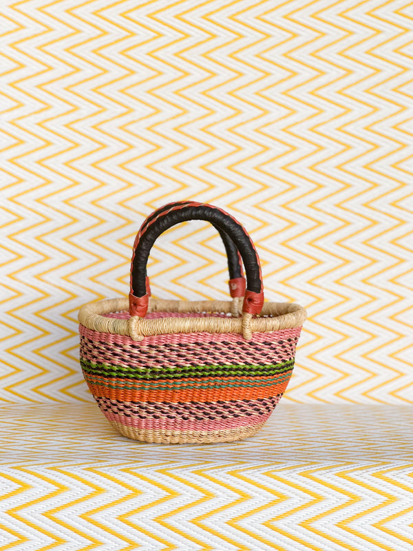 Shopper Oval de Bolgatanga P