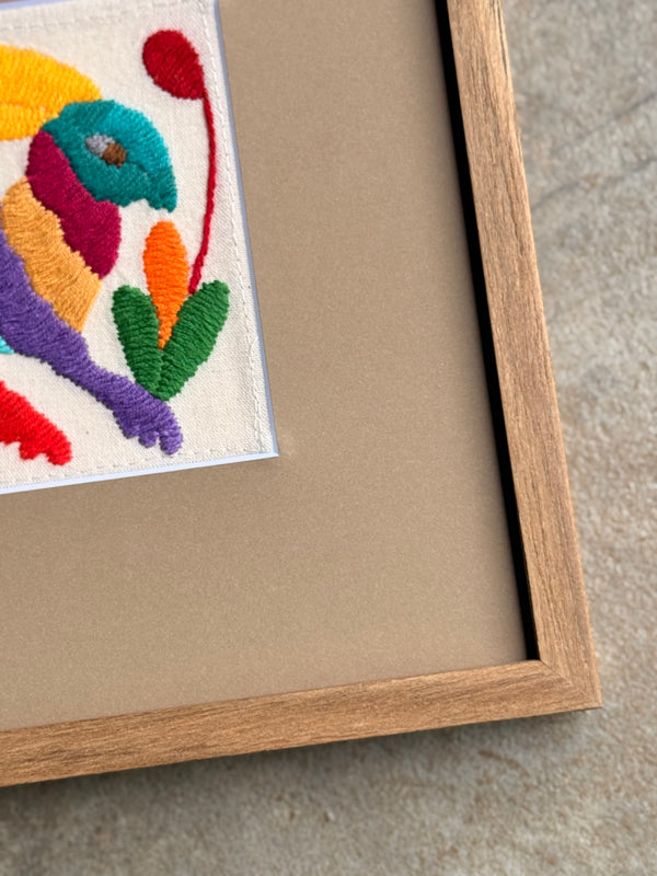 Quadro Tecido Bordado Otomí - México