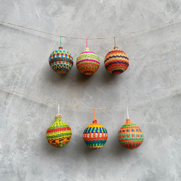 Conjunto: 6 Bolas Colombianas M