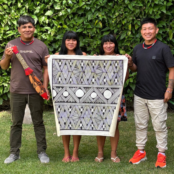 Pente Kamayurá – Arte Ancestral com Moldura