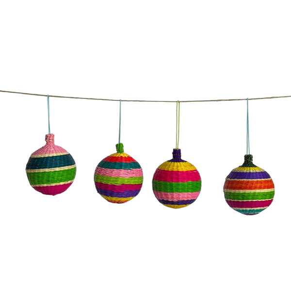 Conjunto: 4 Bolas Colombianas P