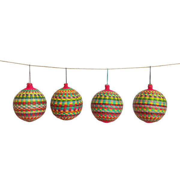 Conjunto: 4 Bolas Colombianas G