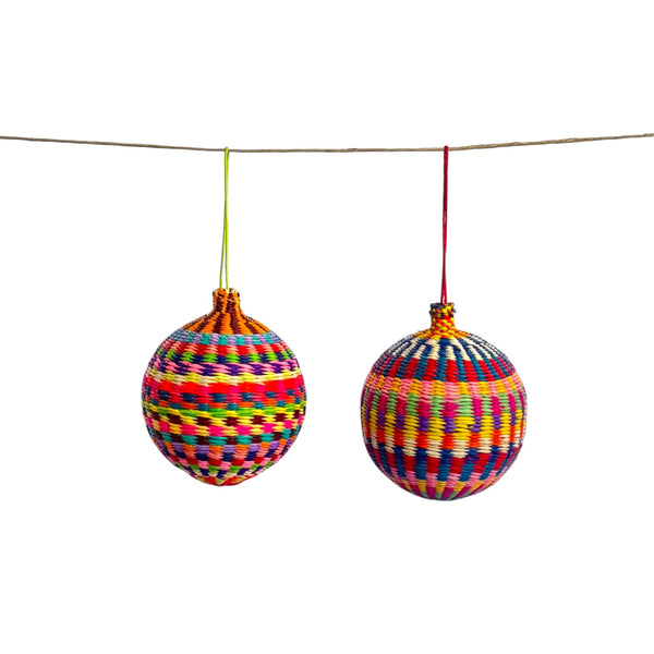 Conjunto: 2 Bolas Colombianas M