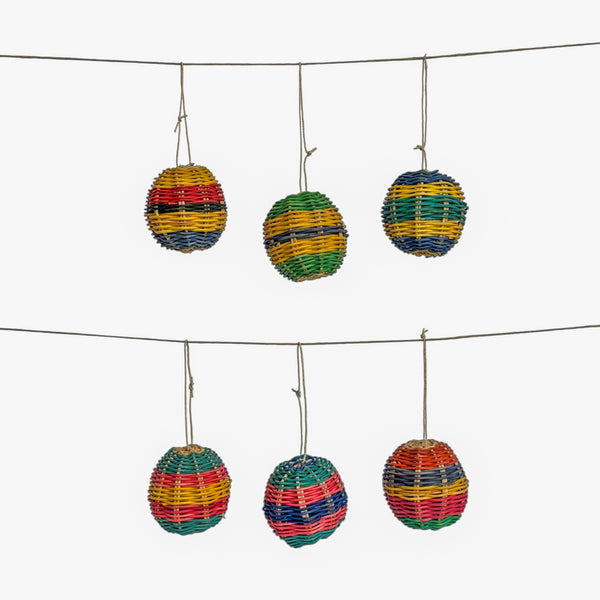 Conjunto de 6 Bolas de Natal Amazônicas