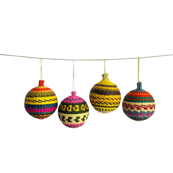 Conjunto: 4 Bolas Colombianas M