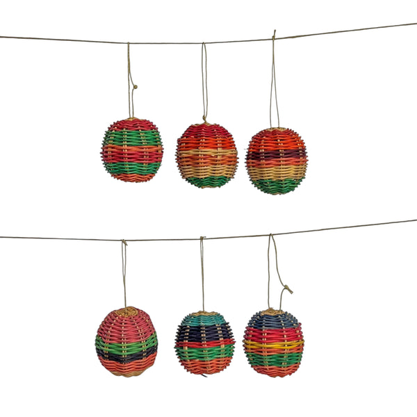 Conjunto de 6 Bolas de Natal Amazônicas