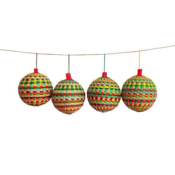 Conjunto: 4 Bolas Colombianas G