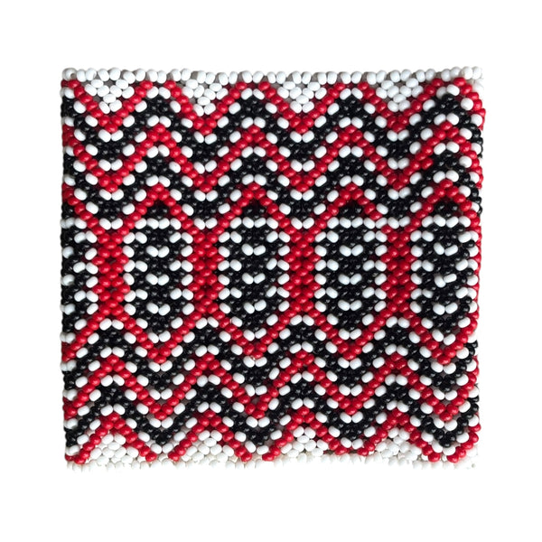 Pulseira Kamayurá – Arte Ancestral em Miçangas