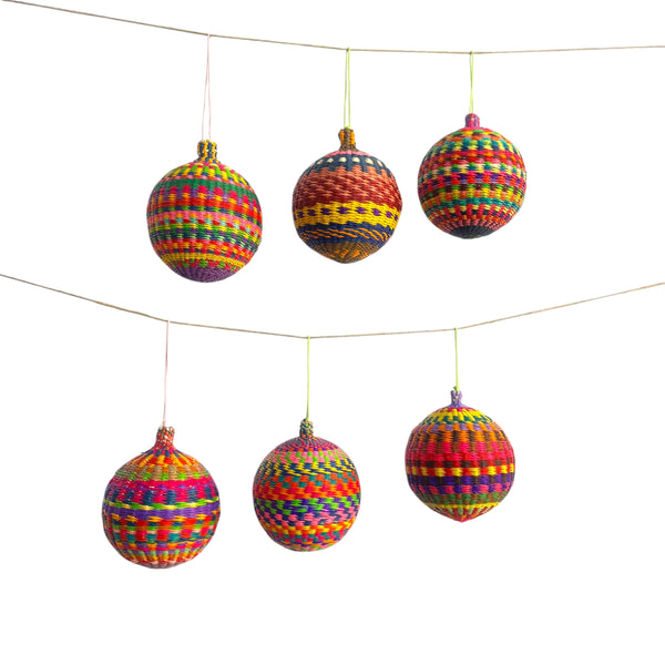 Conjunto: 6 Bolas Colombianas G