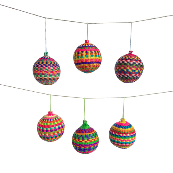 Conjunto: 6 Bolas Colombianas M