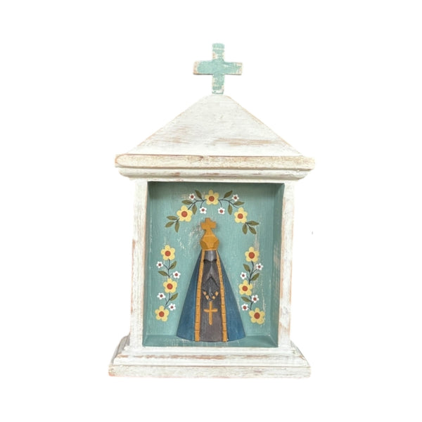 Oratório com Divino de Madeira