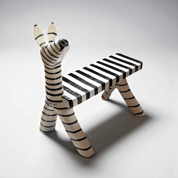 Banco Zebra de Madeira - Leno