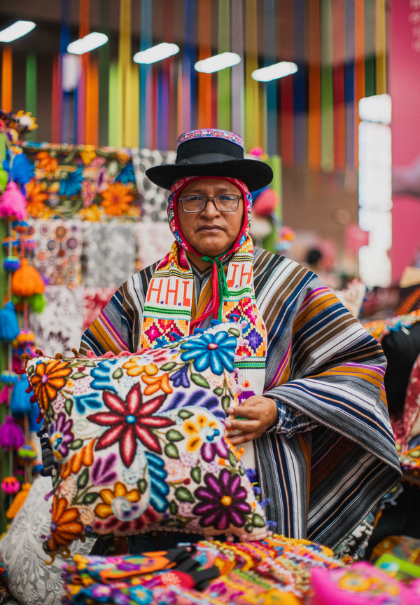 Caminho de Mesa Bordado Peruana