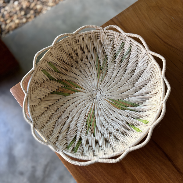 Cesta de Palha de Buriti -  Família Indígena Warao
