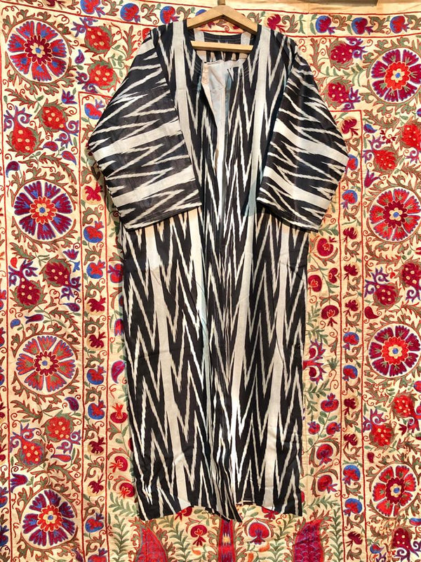 Kimono Ikat Preto- Uzbequistão