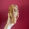 Escultura Mulher de Madeira